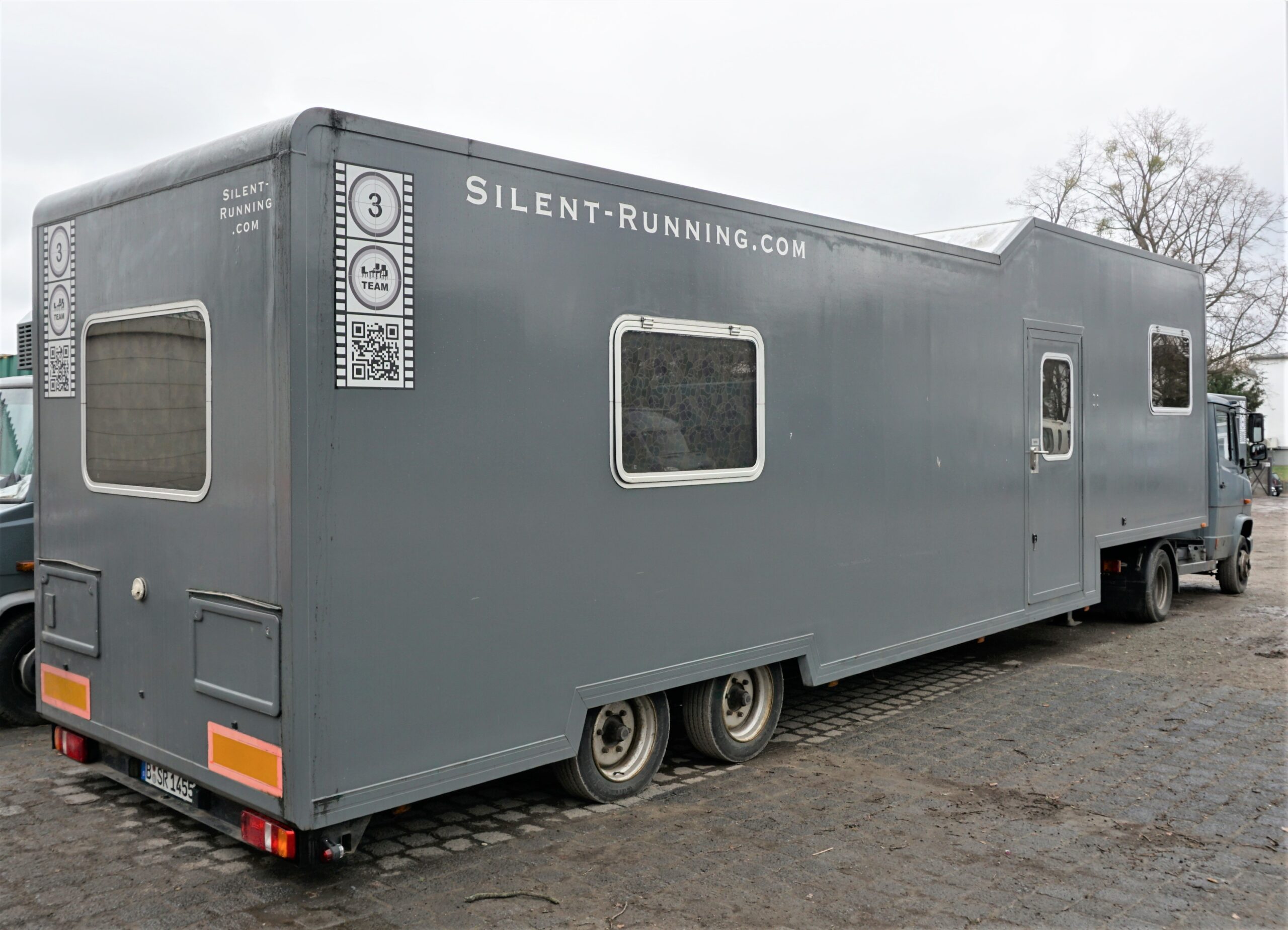Silent Running Teamaufenthaltsfahrzeuge mit VIP-Kabinen f&uuml;r Schauspieler bei Film- und TV-Produktionen