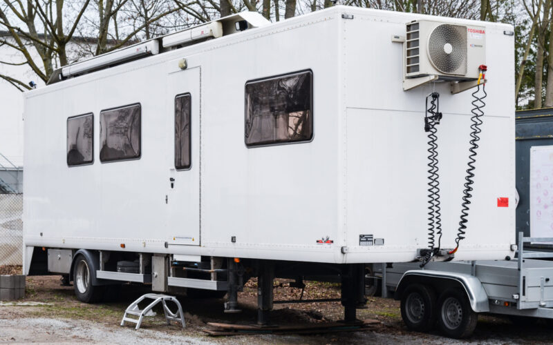 Masken- Garderoben- und Teamaufenthaltsfahrzeuge von Silent Running f&uuml;r Filmproduktionen TV-Drehs und Werbespots